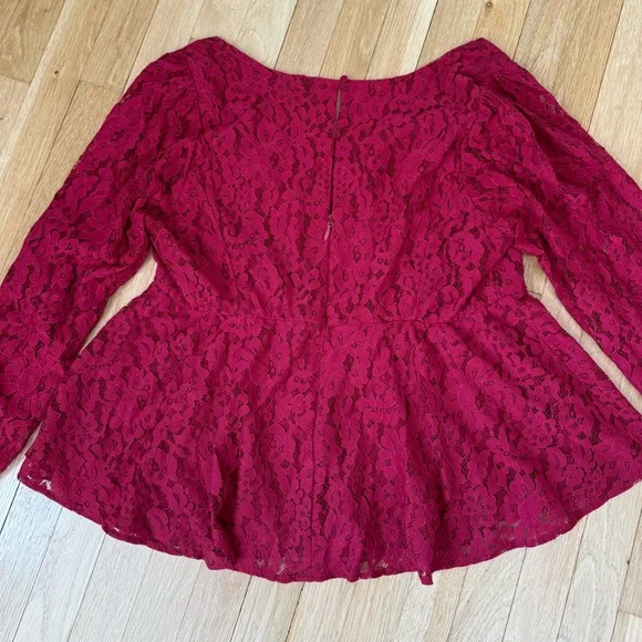 🍂CLEAROUT Torrid Peplum Lace Puff Sleeve Top - Picture 7 of 15